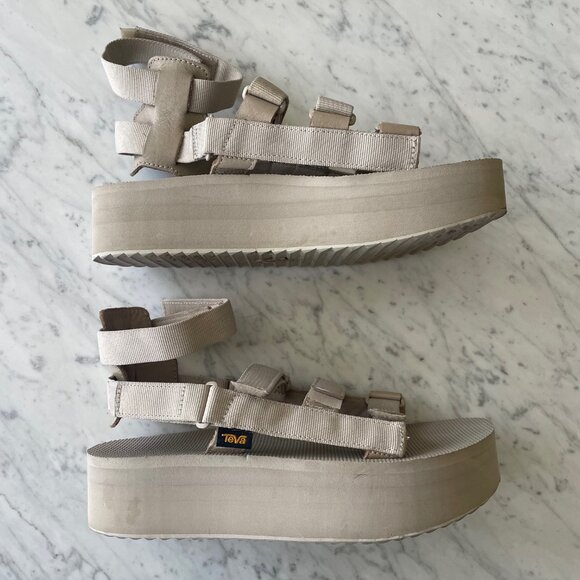 Teva Flatform Mevia Sandals - Birch US 10 - Picture 6 of 10